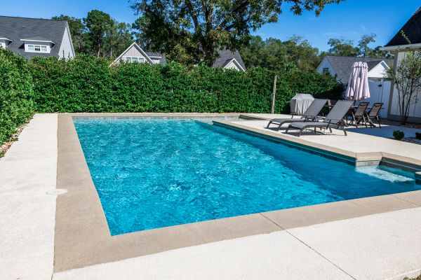 Cost of Concrete Pool Deck Replacement in Fort Wayne